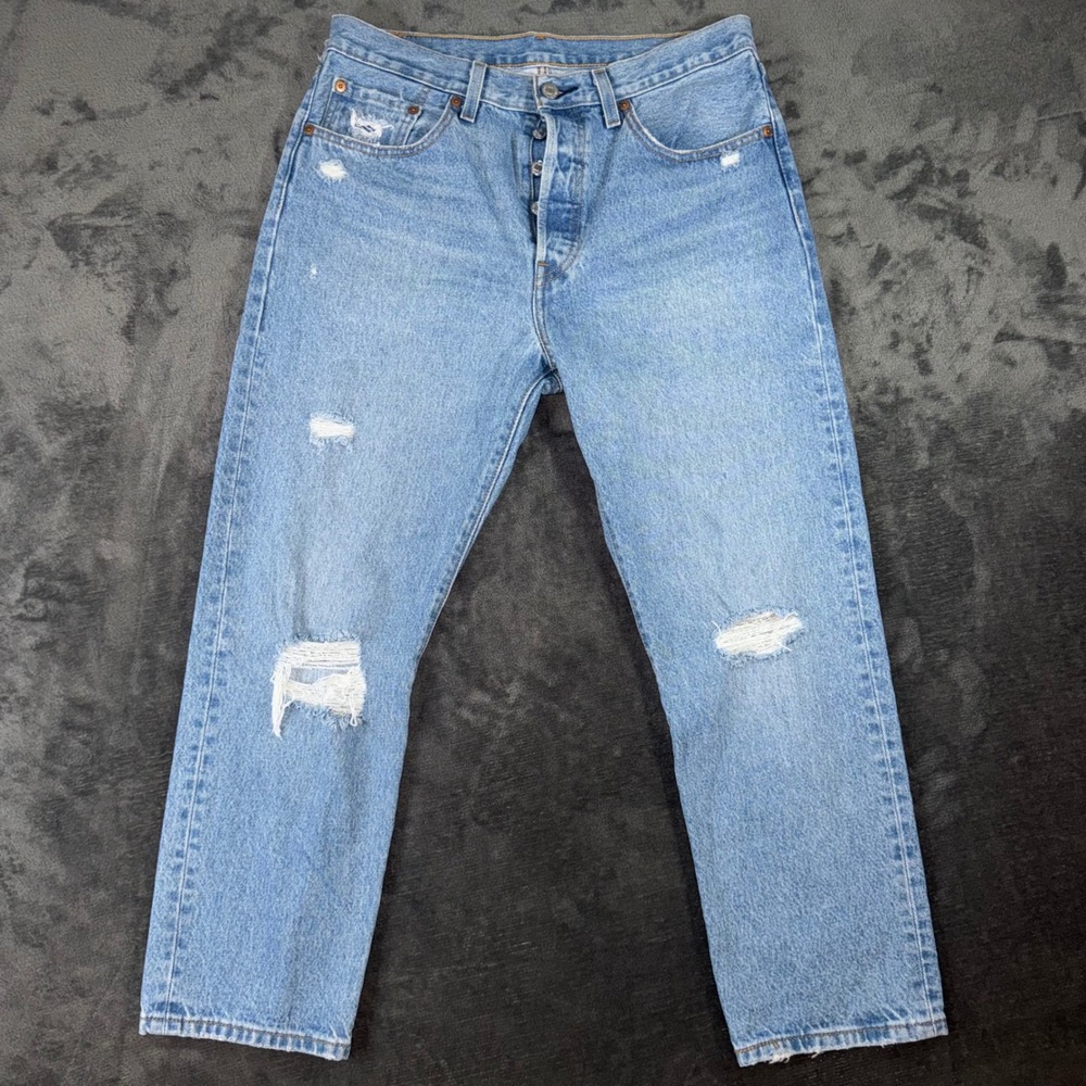Womens 31 Levi's 501 Original Straight Leg Jeans Light Blue Distressed Excellent